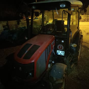 Erkunt Traktörde Seyir Halinde Direksiyon Kopması: Can Güvenliğini Tehdit Eden Üretim Hatası