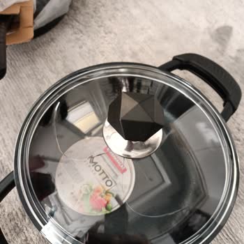 Kırık Gelen Tencere Kapağına Çözüm Bulunmuyor, Müşteri Hizmetleri Yanıt Vermiyor