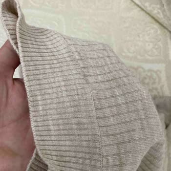 Hediye Elbisenin Yırtık Gelmesi Ve İade Sürecindeki Belirsizlik