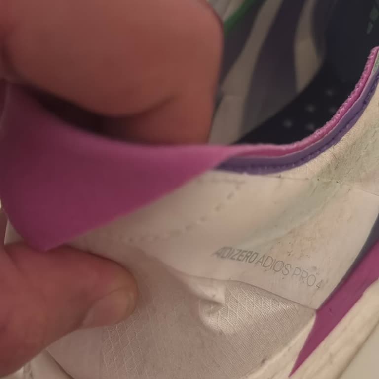 Bir Haftada Açılan Ayakkabı Ve Yetersiz İnceleme Sonucu Hayal Kırıklığı