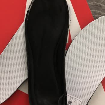 Satın Aldığım Ayakkabı Ve Pedler Kısa Sürede Çocuğumun Sağlığını Riske Attı