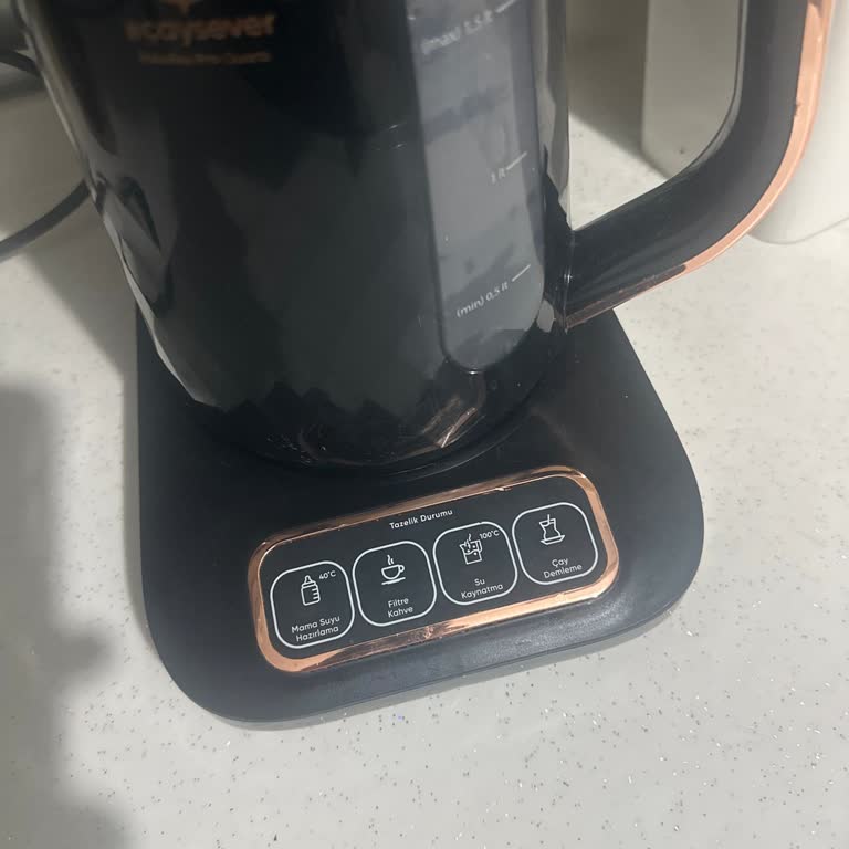 Garantiyle Değişen Karaca Çay Makinem Yine Arızalandı, Çözüm Sunulmuyor