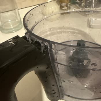 Yeni Alınan Küçük Ev Aletinin Kulp Kırılması Ve Servis Sorunu