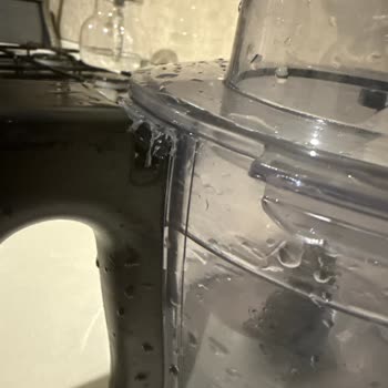 Yeni Alınan Küçük Ev Aletinin Kulp Kırılması Ve Servis Sorunu