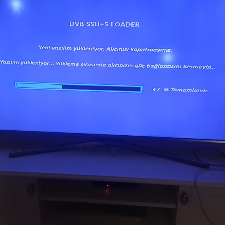 D-Smart Cihaz Hatası Nedeniyle Hizmet Alamadan Ödeme Yapmak Zorunda Kalıyorum