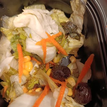 Tavuk Dünyası Paket Salatası Bozuk Çıktı Gıda Güvenliğinden Endişeliyim