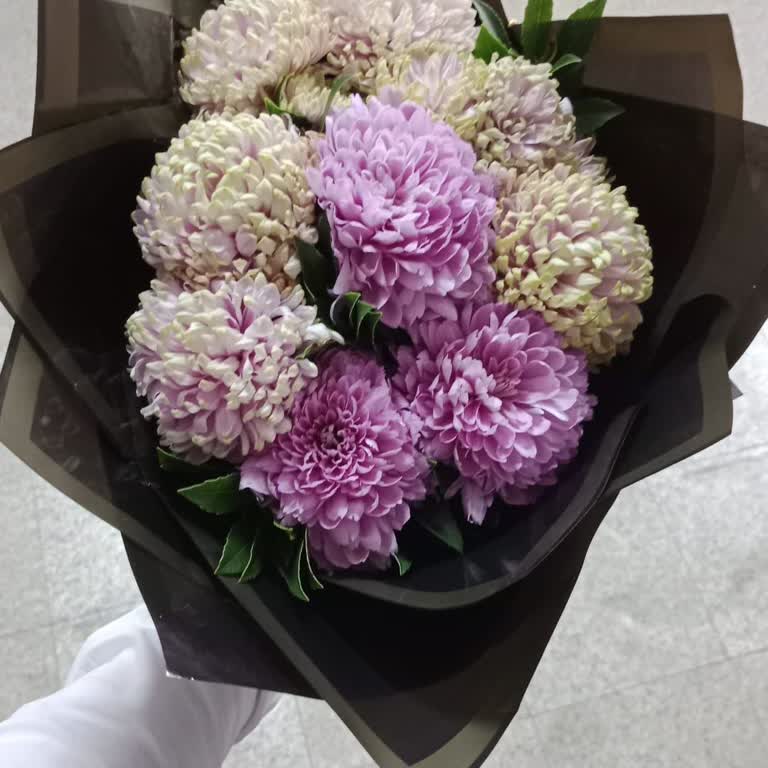 Getir Çarşıdan Sipariş Ettiğim Çiçek Görselden Tamamen Farklı Geldi Ve Destek Alamadım