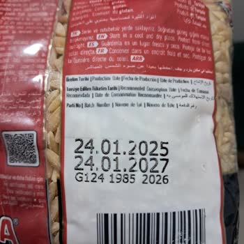 Küflü Ve Yapışmış Arpa Şehriye: Sağlık Riski Ve Ürün Değişim Talebi