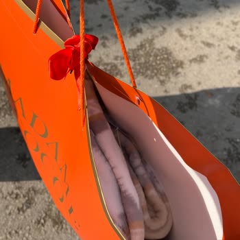 Hediye Paketi Hizmetinde Özensizlik Ve Yetersiz Müşteri Yaklaşımı