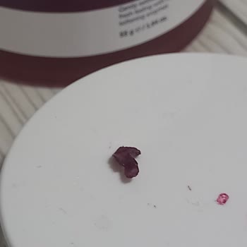 The Purest Solutions Toz Peeling Ürününden Çıkan Plastik Parça Sağlık Ve Güvenlik Endişesi Yarattı