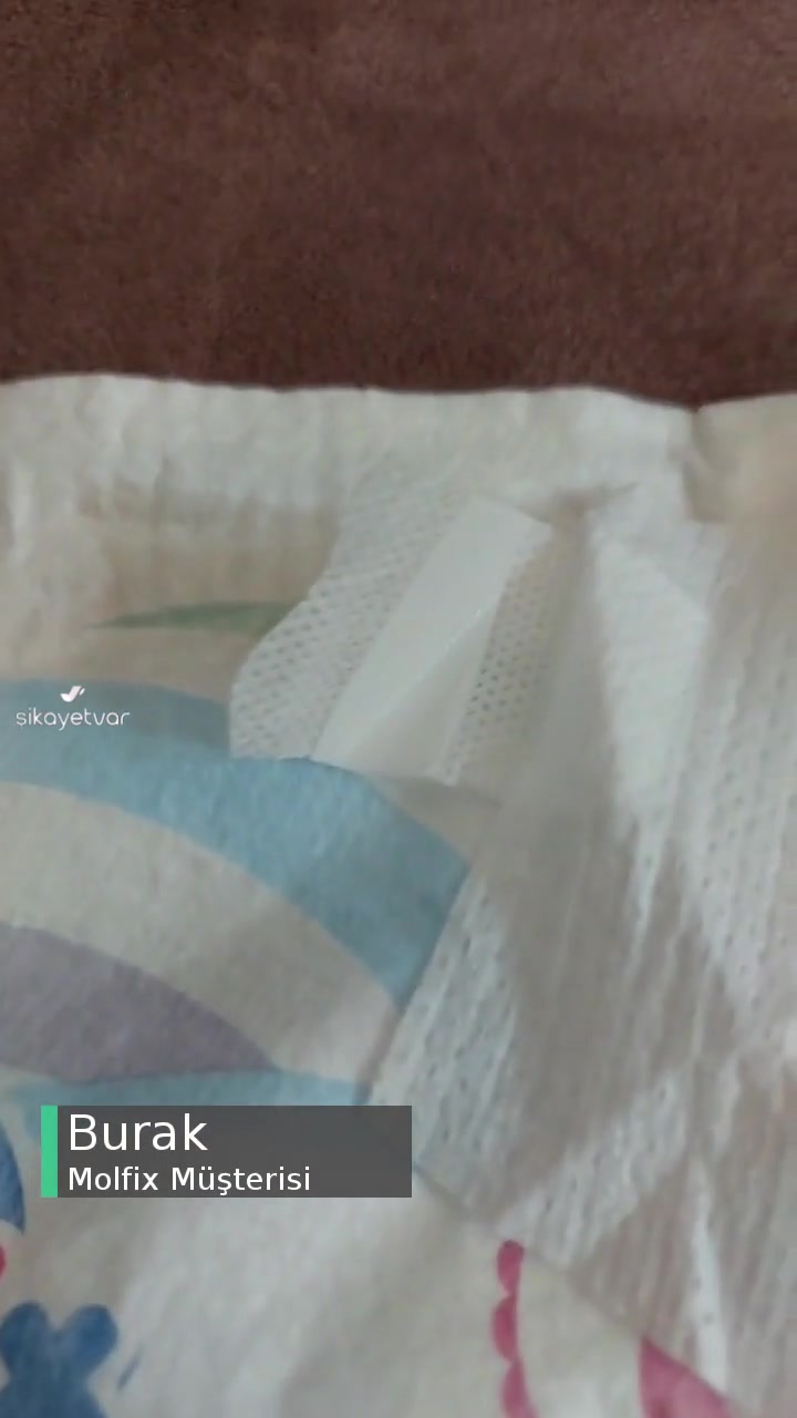 Molfix 6 Numara Bezde Yaşanılan Yapışkan Sorunu! videonun kapak resmi