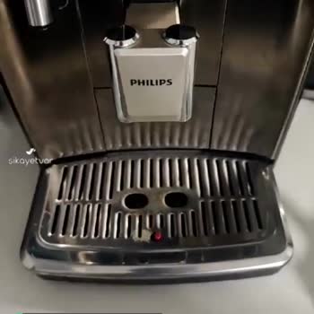Philips Latte GO 5500 Altına Su Akıtıyor