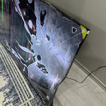 Kırık Televizyon İçin Mağazadan Çözüm Alamadım Mağduriyetim Devam Ediyor