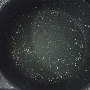 Granit Tencerelerde Kısa Sürede Dökülme Ve Müşteri Hizmetlerine Ulaşamama Sorunu