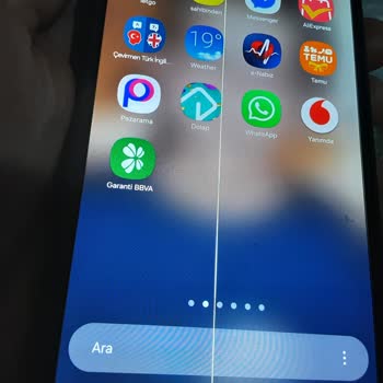 Yazılım Güncellemesi Sonrası Samsung S21 FE'de Ekranda Beyaz Çizgi Sorunu