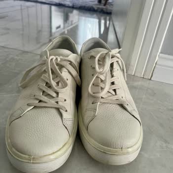 Ecco Shoe Color Fading Issue - Request For Replacement