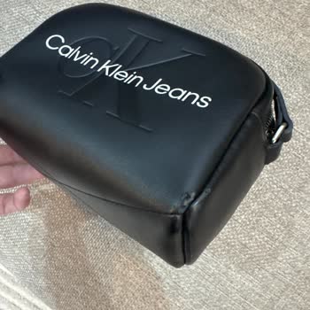 Calvin Klein Çantaların Kısa Sürede Soyulması Ve Müşteri Hizmetlerinde Hayal Kırıklığı