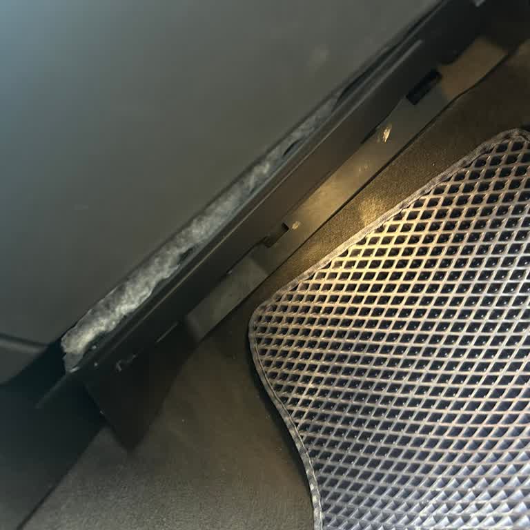 Serviste Tekrarlayan Polen Filtresi Kapağı Sorunu Ve Dikkate Alınmayan Uyarılar