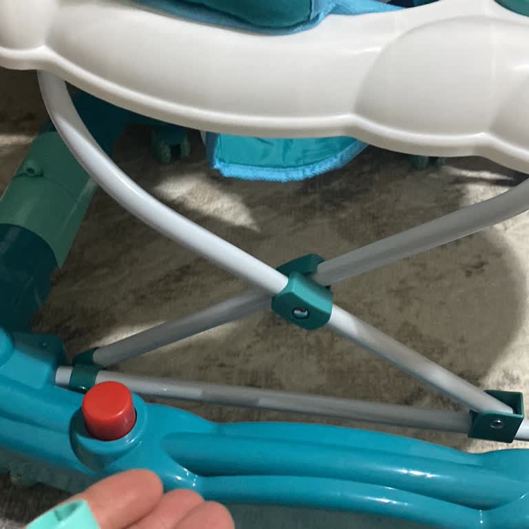 Aldığım Yürüteç İki Kez Hasarlı Çıktı, Hızlı Çözüm Bekliyorum