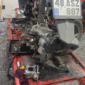 Sahte Yağ Nedeniyle Yeni Motosiklette Ağır Motor Arızası Ve Yüksek Tamir Masrafı