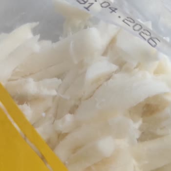 Son Kullanma Tarihi Geçmemiş Peynirde Küf Oluşumu Ve Güven Sorunu