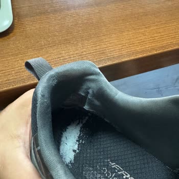 Skechers Arc Fit Swift Trail Shoes Wearing Out Fast - Refund Request