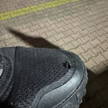 Skechers Arc Fit Swift Trail Shoes Wearing Out Fast - Refund Request