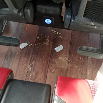 Isparta Petrol Turizm Gecikmeli Sefer, Yanlış Koltuk Ve Temizlik Sorunu: Ücret İadesi Talebim!