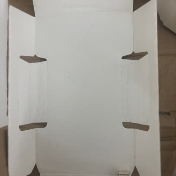 Kargo Tesliminde Parfüm Kutusu Boş Çıktı Mağaza Çözüm Sunmuyor