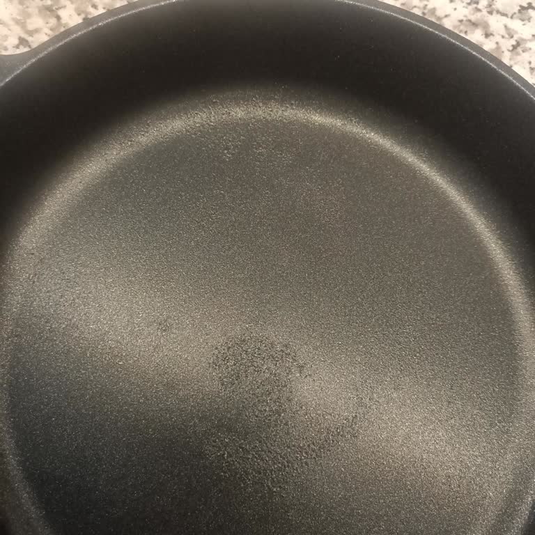 Amboss Kuvars Döküm Sahan Setinde Hızlı Yüzey Bozulması