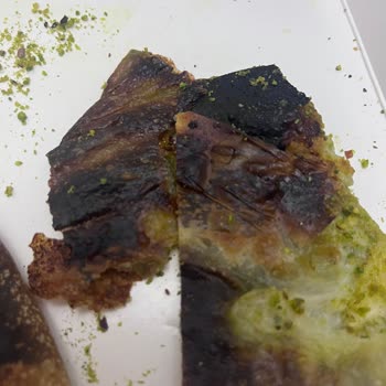 Yanık Tatlı Gönderildi İade Sürecinde Destek Alamıyorum