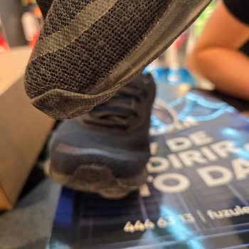 Kısa Sürede Tabanı Ayrılan Ayakkabıya Garanti Kapsamında Çözüm Bulunmadı