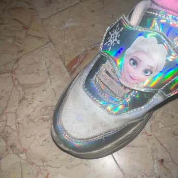 Garanti Kapsamında Değişim Talebim Reddedildi: FLO'dan Aldığım Ayakkabı 1 Ayda Açıldı