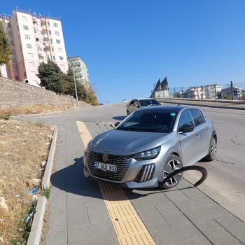 Çekici Hizmeti Sırasında Aracımın Sağlam Parçaları Zarar Gördü