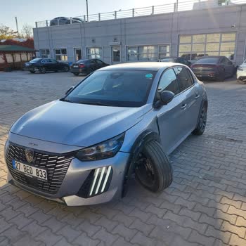 Çekici Hizmeti Sırasında Aracımın Sağlam Parçaları Zarar Gördü