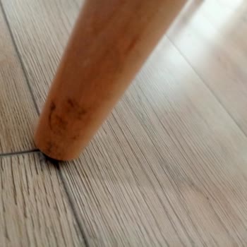 Ayıplı Masa Sandalye Takımı Ve İlgisiz Müşteri Hizmeti