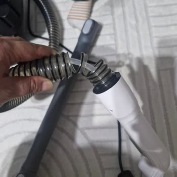 Kiwi Home Ürünün Hortum Parçasının Ücretsiz Olarak Temin Edilmesini Talep Ediyorum