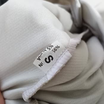 Yanlış Ve Etiketsiz Ürün Gönderimi, İade Talebime Cevap Verilmiyor