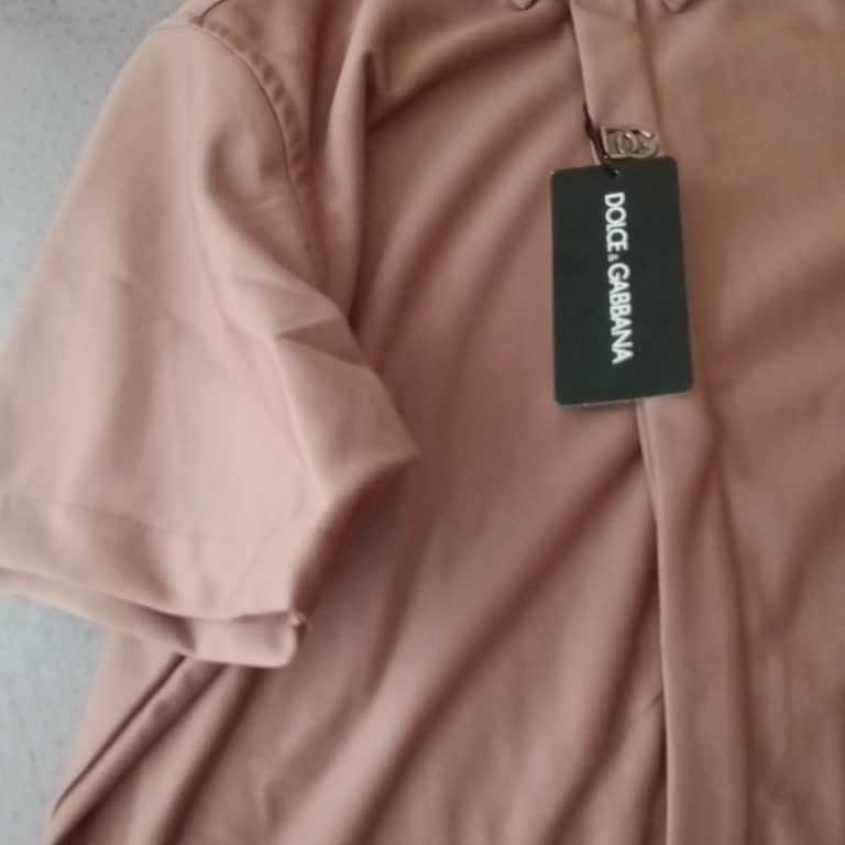 Instagramdan Aldığım Gömlek Videodakinden Tamamen Farklı Ve Satıcı İletişimi Kesti