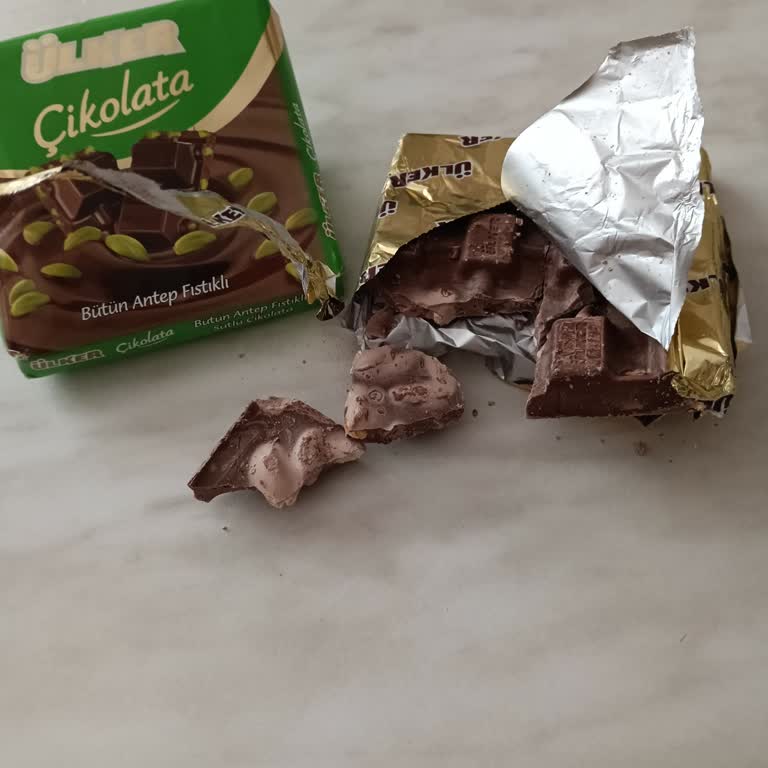 Ülker Son Kullanma Tarihi Geçmemiş Çikolatada Bozukluk Ve Bayatlık Şaşkınlığı