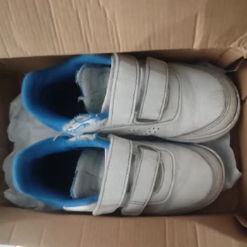 Kullanılmış Ve Yırtık Ayakkabı Gönderildi, Acil Değişim İstiyorum