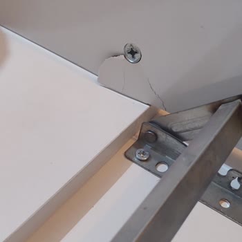 Kırık Masa Teslimatı Ve Zorlaştırılan İade Süreci Mağduriyeti