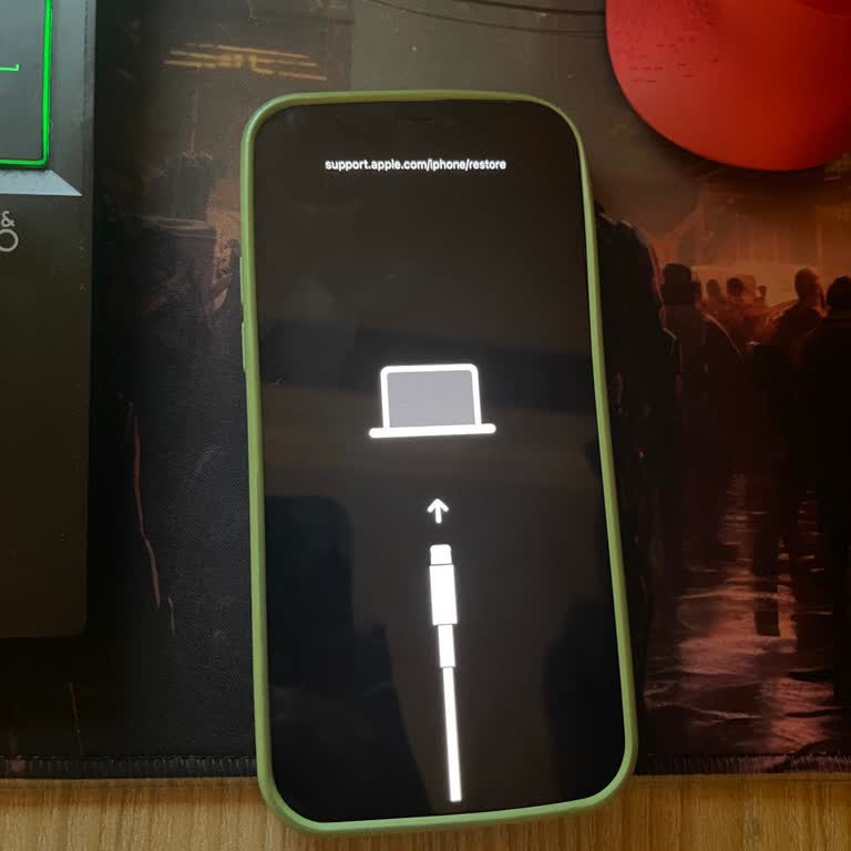 Garantiye Rağmen İphone 12 Arızası Giderilmiyor, Çözüm Bekliyorum