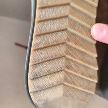 Kullanılmış Bot Yeni Diye Gönderildi İade Ve Para İadesi Talebim Var