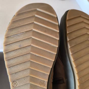 Kullanılmış Bot Yeni Diye Gönderildi İade Ve Para İadesi Talebim Var