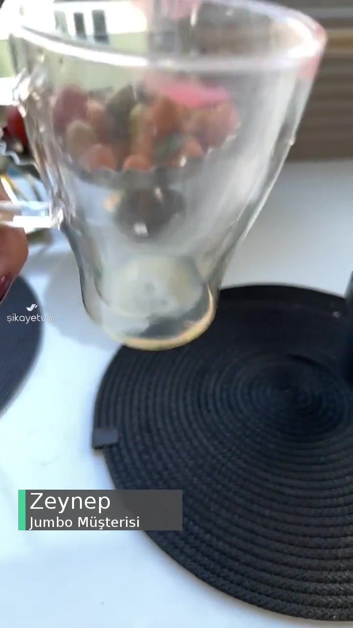 Jumbo Bardakların Araları Hep Suyla Doldu! videonun kapak resmi