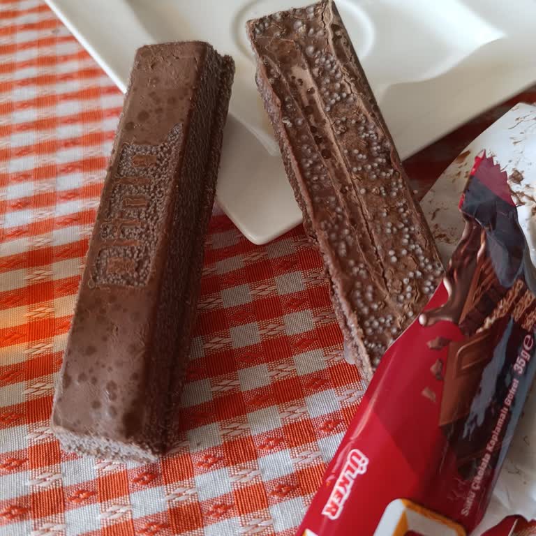 Son Kullanma Tarihi Geçmemiş Ürünlerde Küf Sorunu Ve Sağlık Endişesi