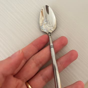 Emsan Penta Çatal Bıçak Takımında İlk Yıkamada Boya Akması ve Paslanma