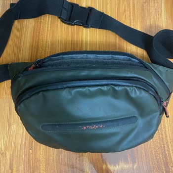 Samsonite Bel Çantası Kısa Sürede Yıprandı Ve Fermuarı Bozuldu