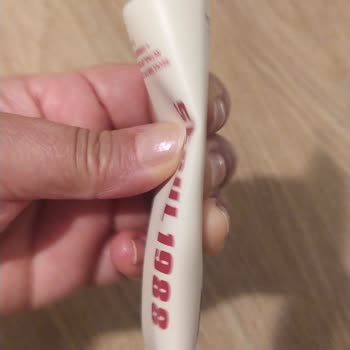 Korendy Eksik Ve Hava Dolu Göz Kremi Hayal Kırıklığı Yarattı